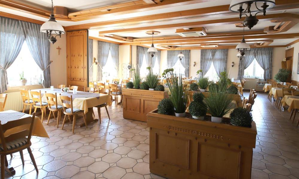Landhaus Rhoenblick Kuenzell Kültér fotó